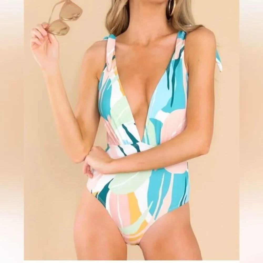 Tropical Print One Piece Swimsuit‎